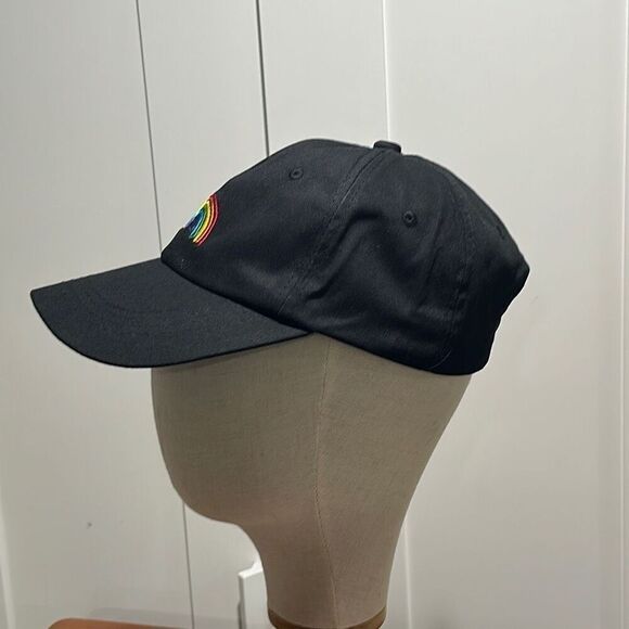 Brand New!! Rainbow embroidered baseball cap, hat - Picture 2 of 5
